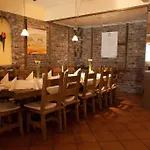 Pp- Grefrather Hof 3*