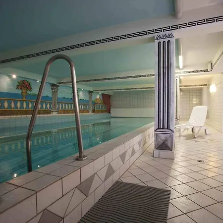 Pp- Grefrather Hof Hotel